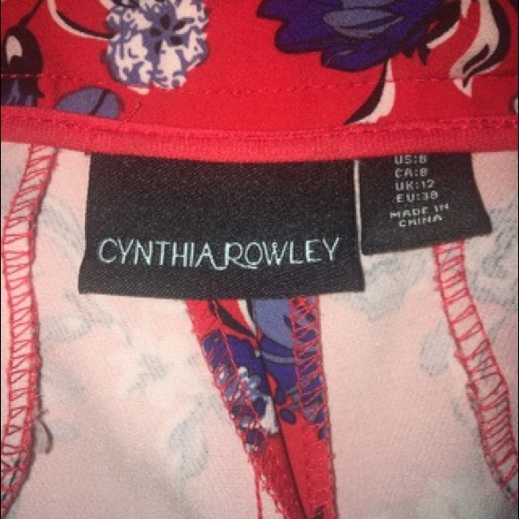 Red flower pants - Picture 3 of 3